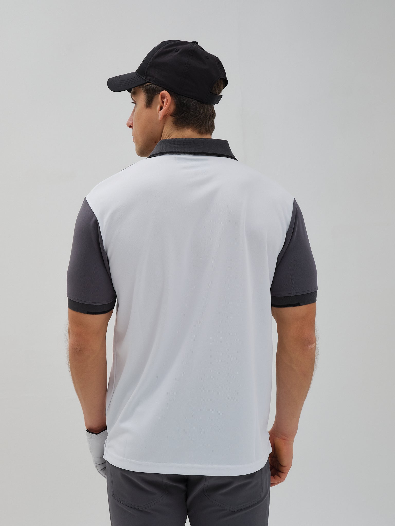 Devon Cap.